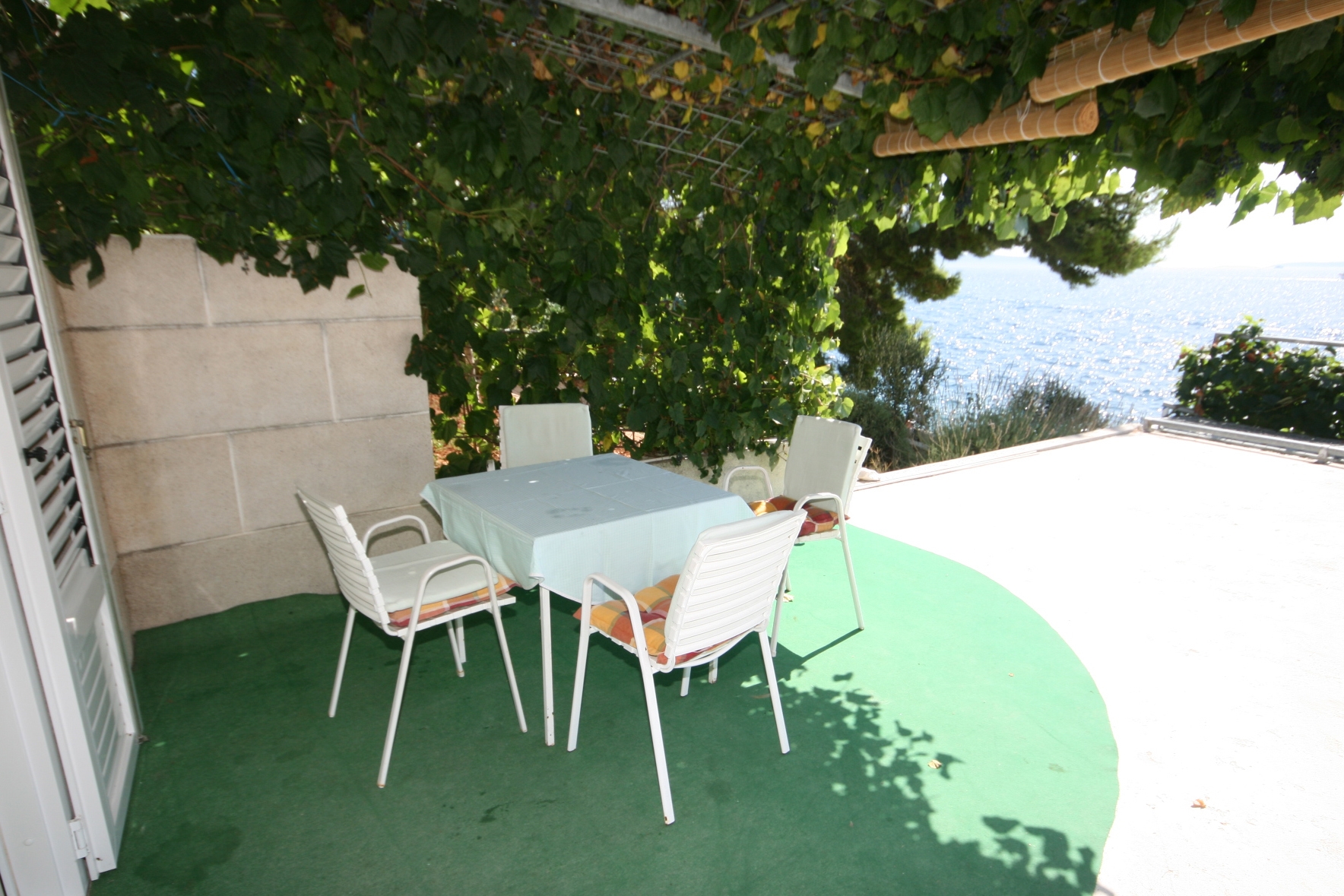 One bedroom apartment near beach Okrug Donji, Čiovo (A-6859-b)