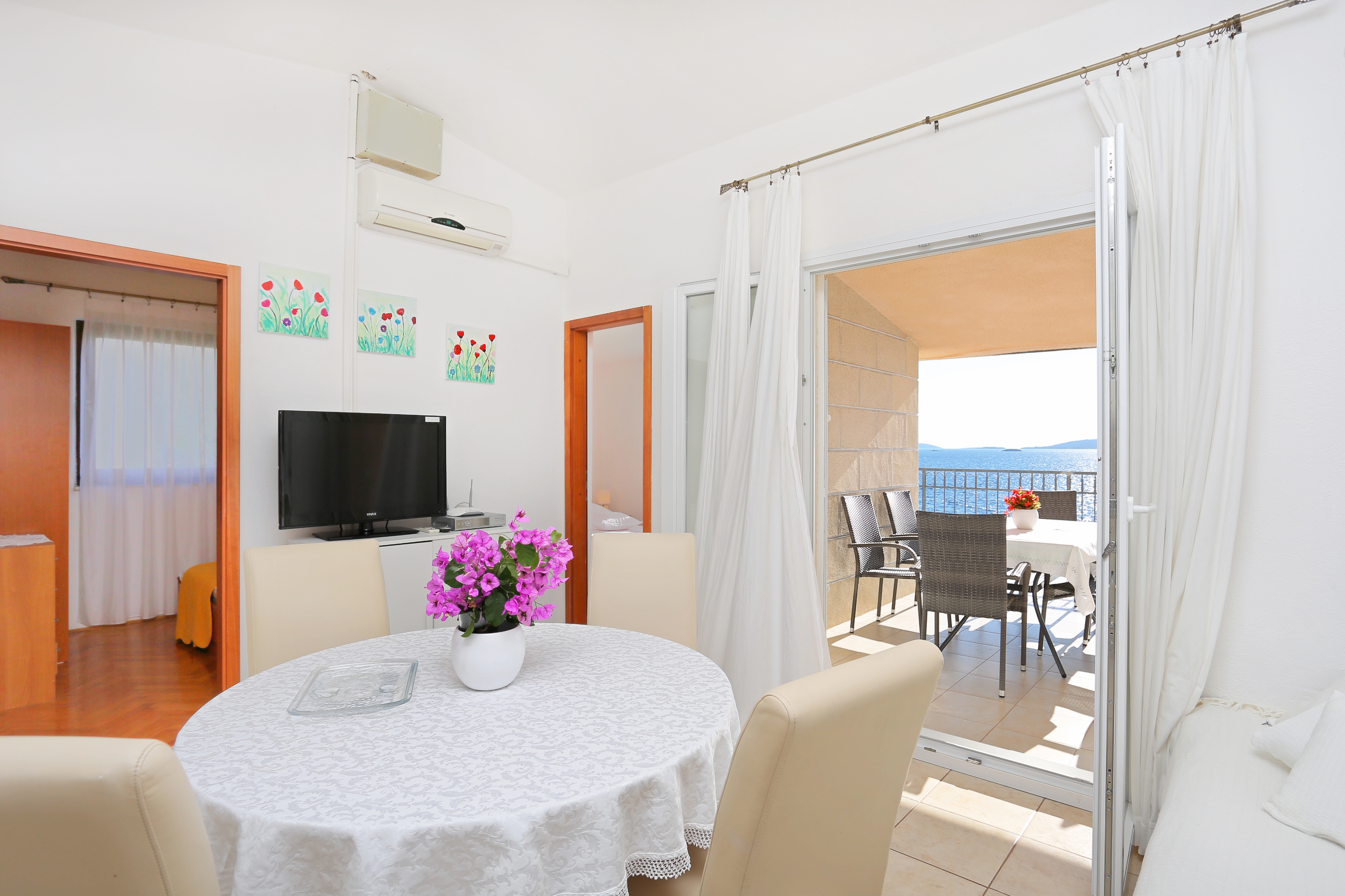 Three bedroom apartment near beach Okrug Donji, Čiovo (A-6859-c)