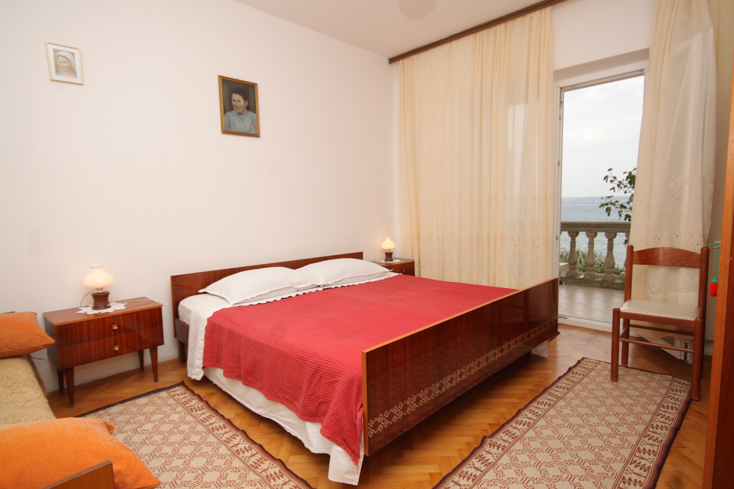 Two bedroom apartment near beach Tkon, Pašman  A-a