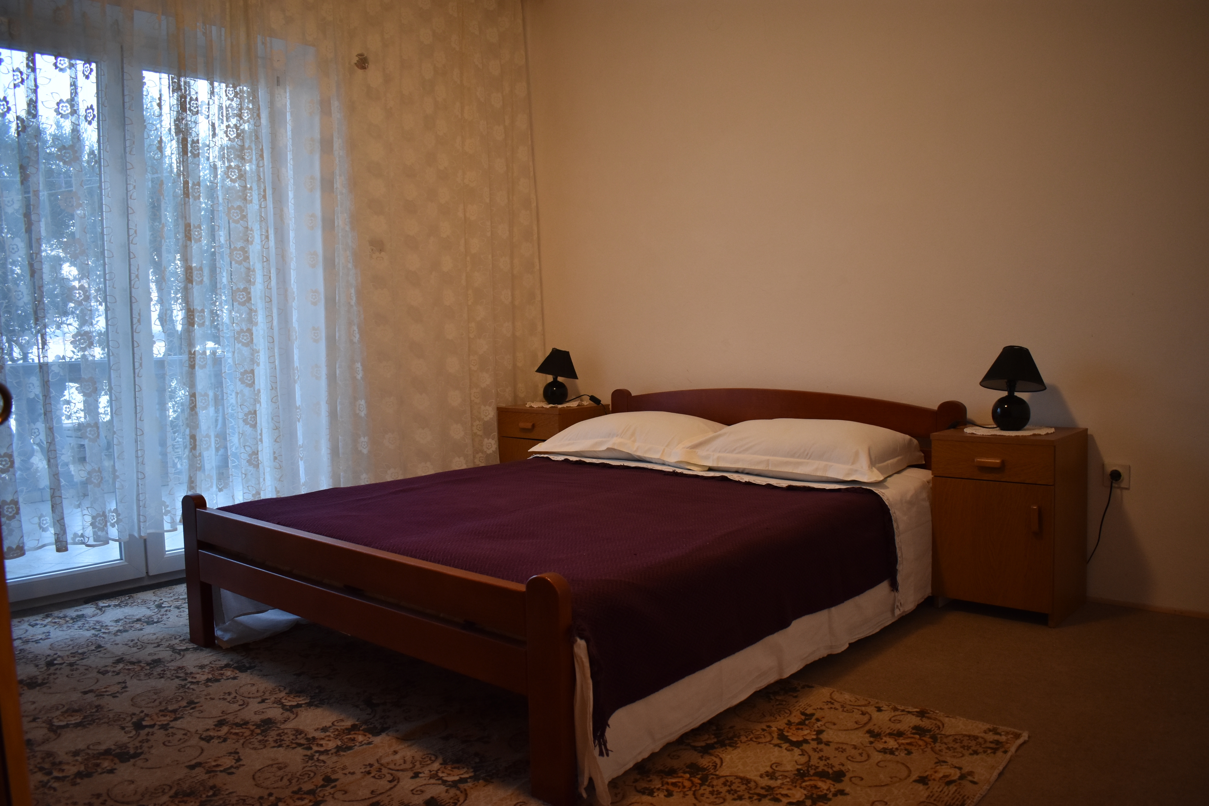 Two bedroom apartment near beach Tkon, Pašman  A-a