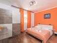 Vela Stiniva, Bedroom in the apartment, (pet friendly) and WiFi.