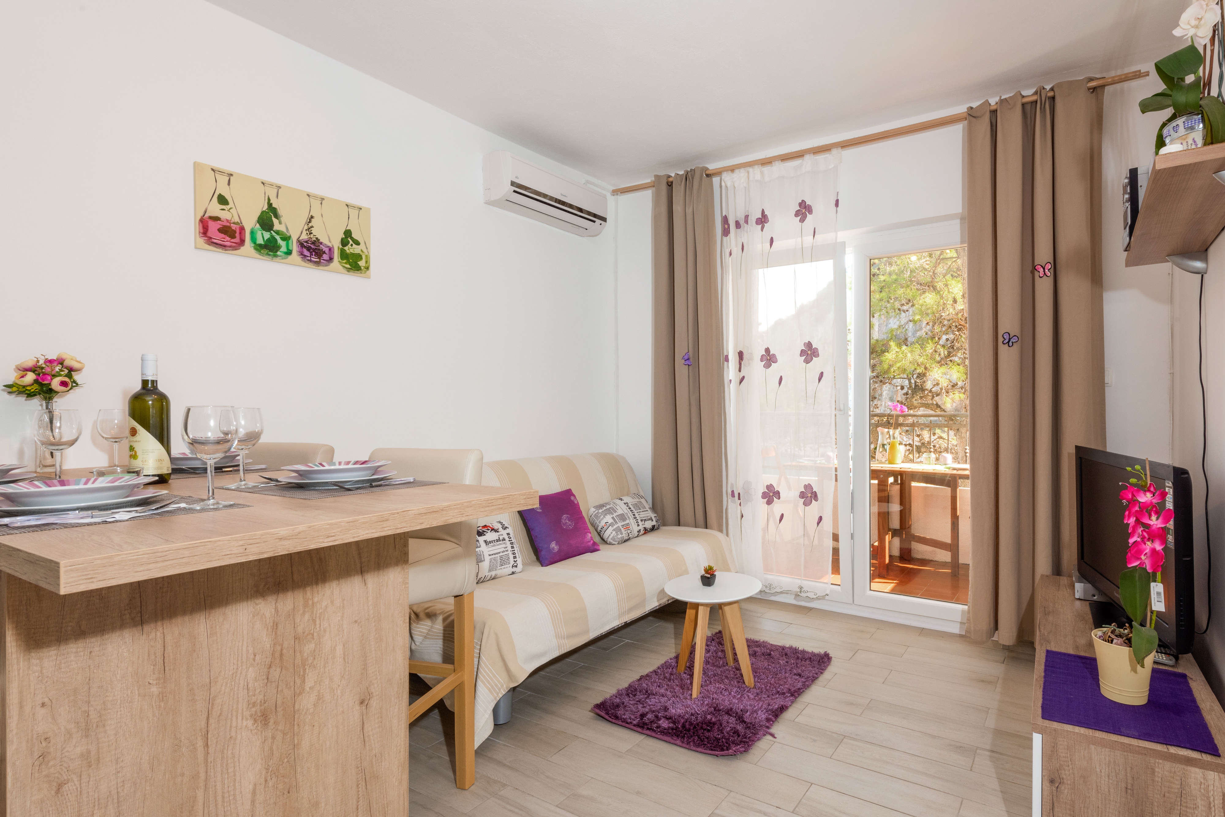 One bedroom apartment near beach Cove Vela Stiniva, Hvar (A-6864-b)