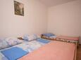 Podaca, Bedroom in the apartment, WiFi.