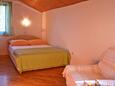 Bedroom 3 Slatine, Bedroom 3 in the apartment, air condition available and WiFi.