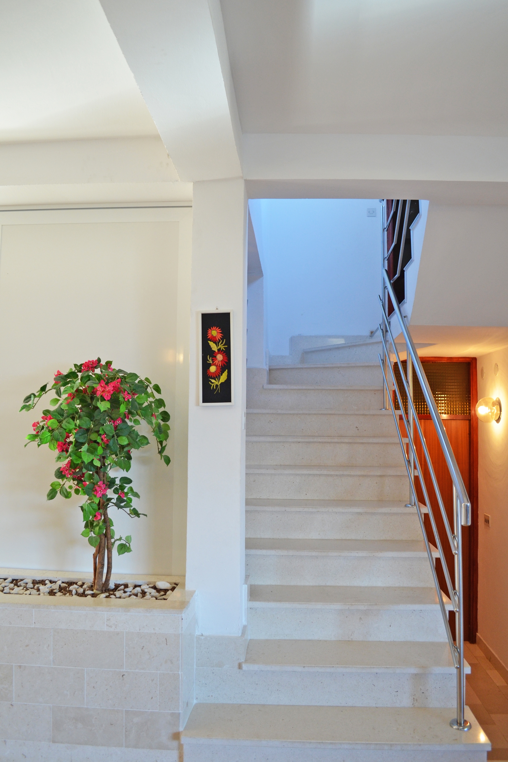 Three bedroom apartment with terrace and sea view Slatine, Čiovo  A-a