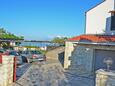 Parking lot Slatine, Čiovo, Parking lot 6891 - Apartments with pebble beach.