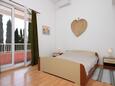 Ložnice 2 Baška Voda, Ložnice 2 v ubytování typu apartment, s klimatizací a WiFi.