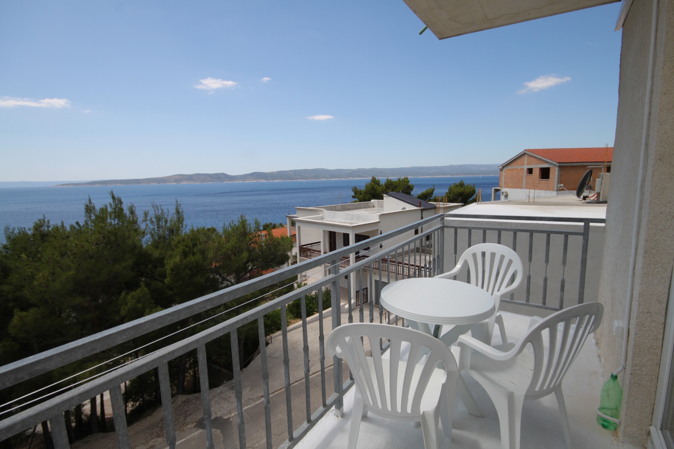 Studio flat with balcony and sea view Brela, Makarska (AS-6895-b) Studio flat with balcony and sea view Brela, Makarska (AS-6895-b)