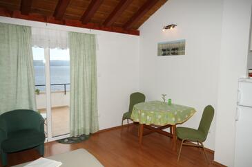 Dining room Pisak, Dining room in the studio-apartment, WIFI.