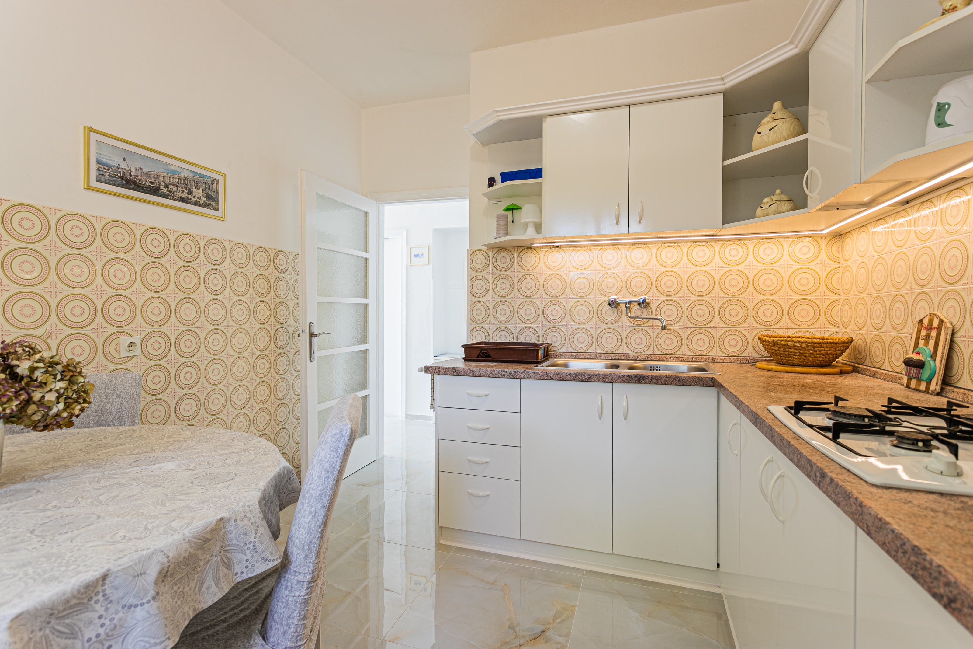 Two bedroom apartment near beach Živogošće - Porat, Makarska  A-a