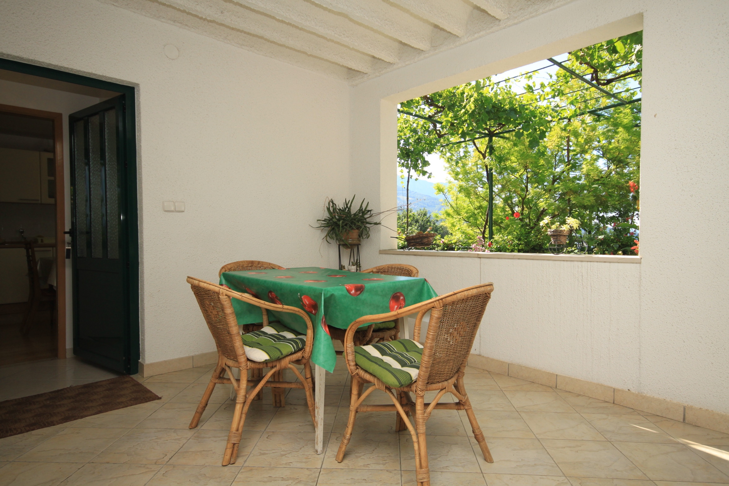 One bedroom apartment with terrace and sea view Tučepi, Makarska (A-6901-a) One bedroom apartment with terrace and sea view Tučepi, Makarska (A-6901-a)