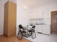 Blagovaonica Podaca, Blagovaonica u smještaju tipa studio-apartment.