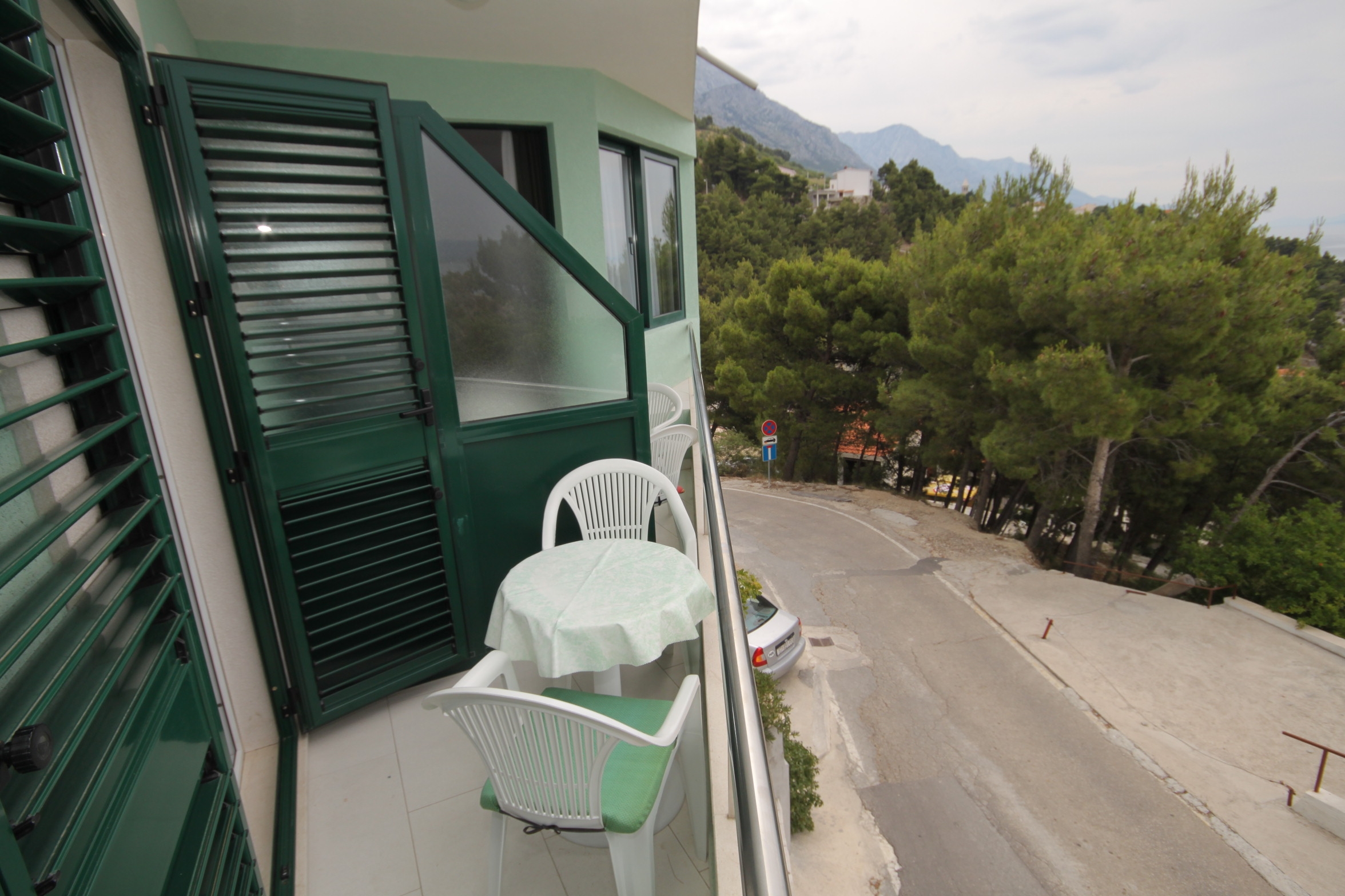 Studio flat with terrace and sea view Brela, Makarska  AS-b