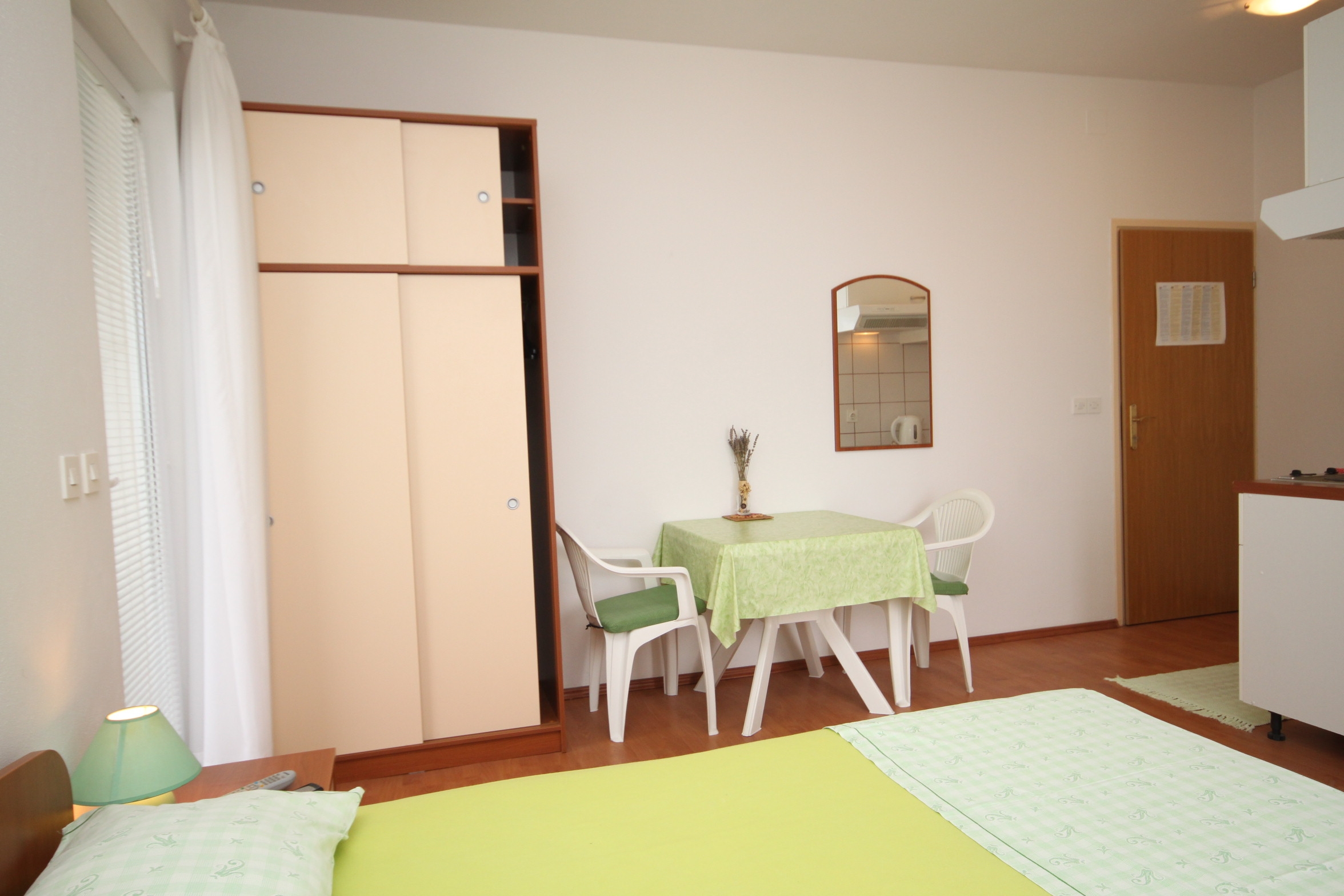 Studio flat with terrace and sea view Brela, Makarska  AS-b