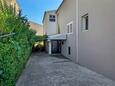 Makarska, Makarska, Aparcamiento 6909 - Apartamentos with pebble beach.