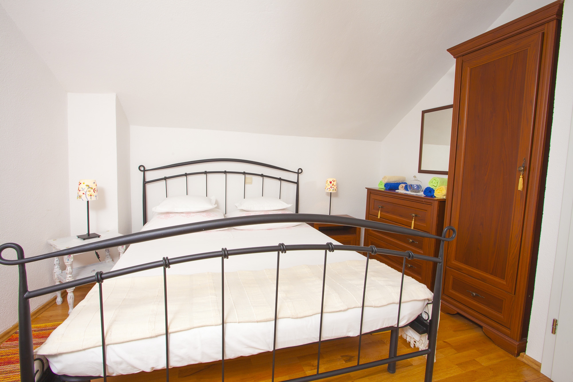 Two bedroom house with terrace and sea view Gornji Tučepi - Podpeć, Makarska  K