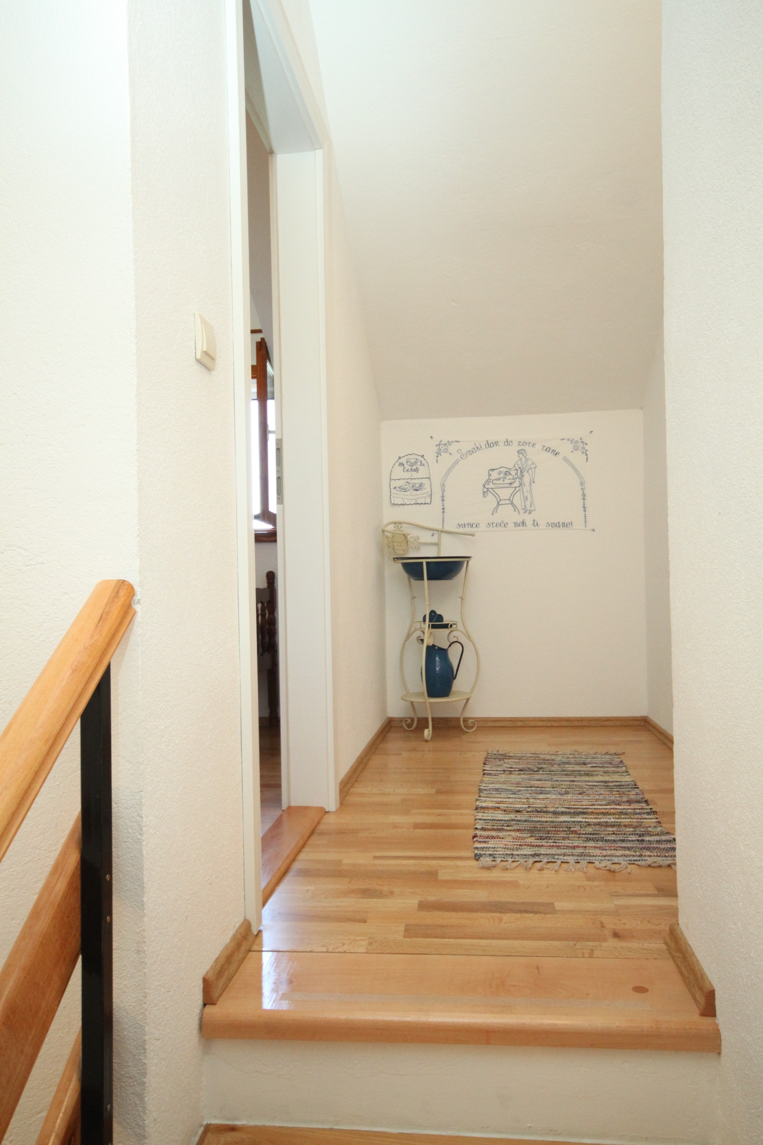 Two bedroom house with terrace and sea view Gornji Tučepi - Podpeć, Makarska  K