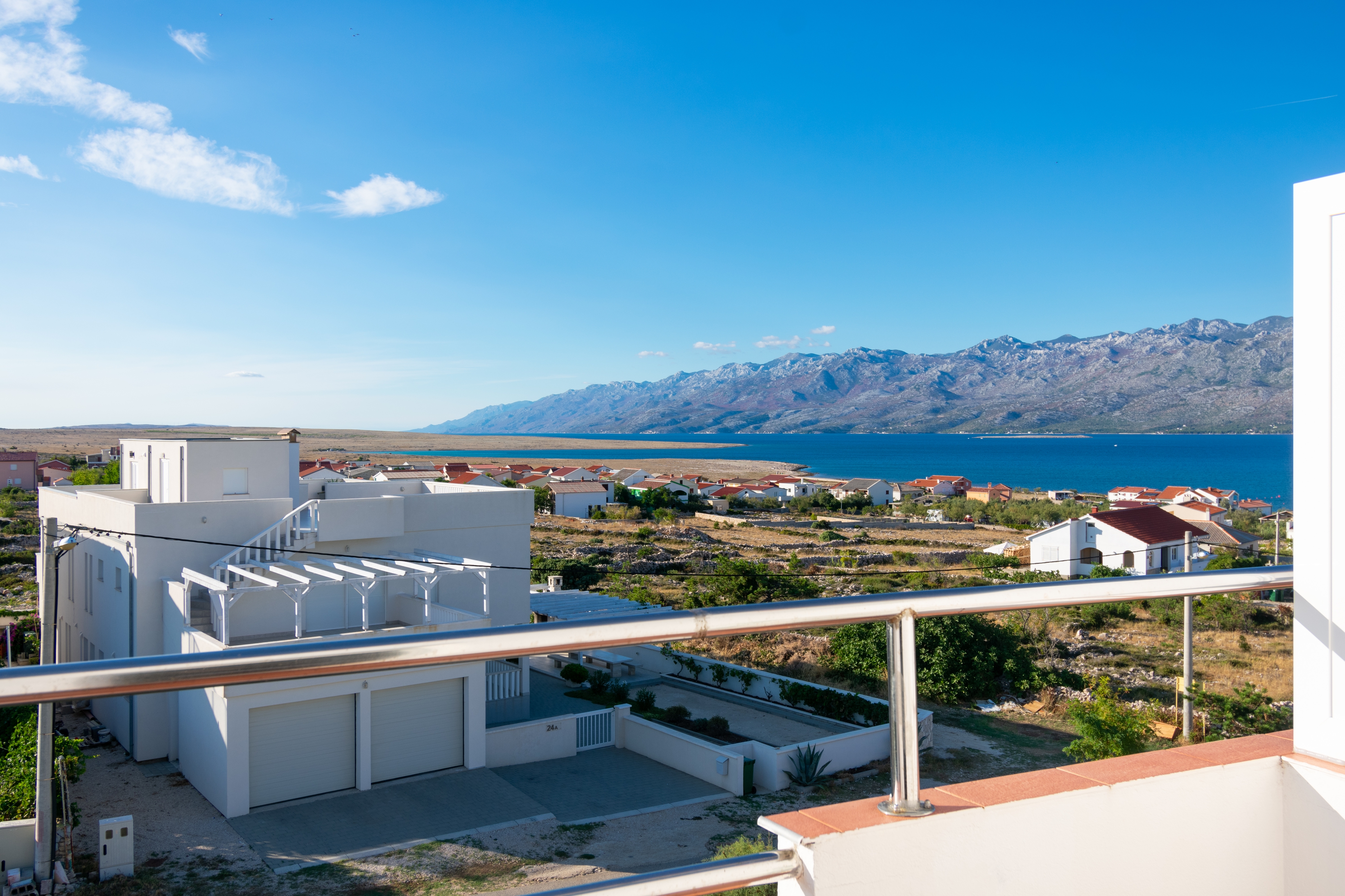Two bedroom apartment with balcony and sea view Ražanac, Zadar  A-a