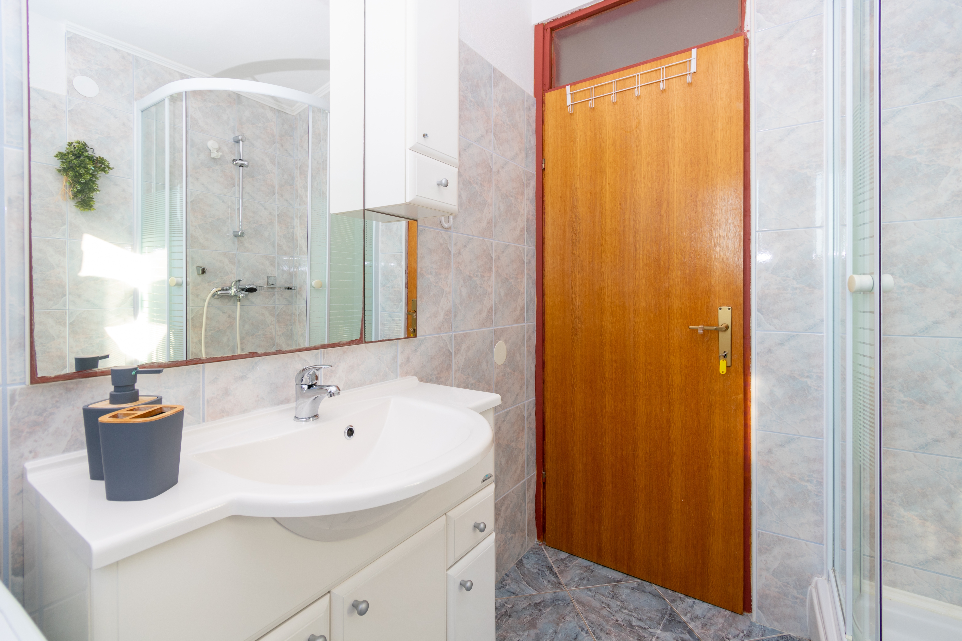 Two bedroom apartment with balcony and sea view Ražanac, Zadar  A-a