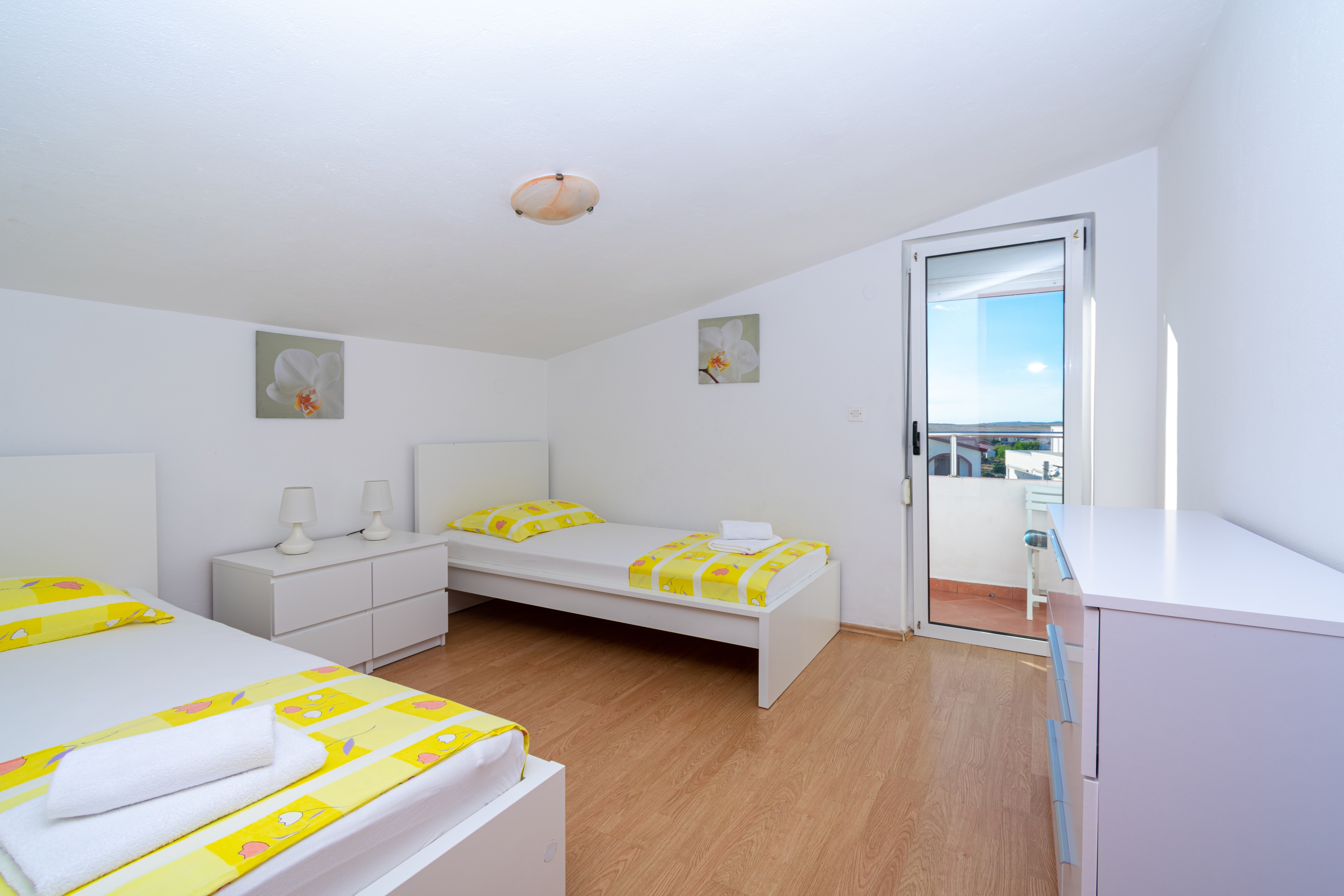 Two bedroom apartment with balcony and sea view Ražanac, Zadar  A-a