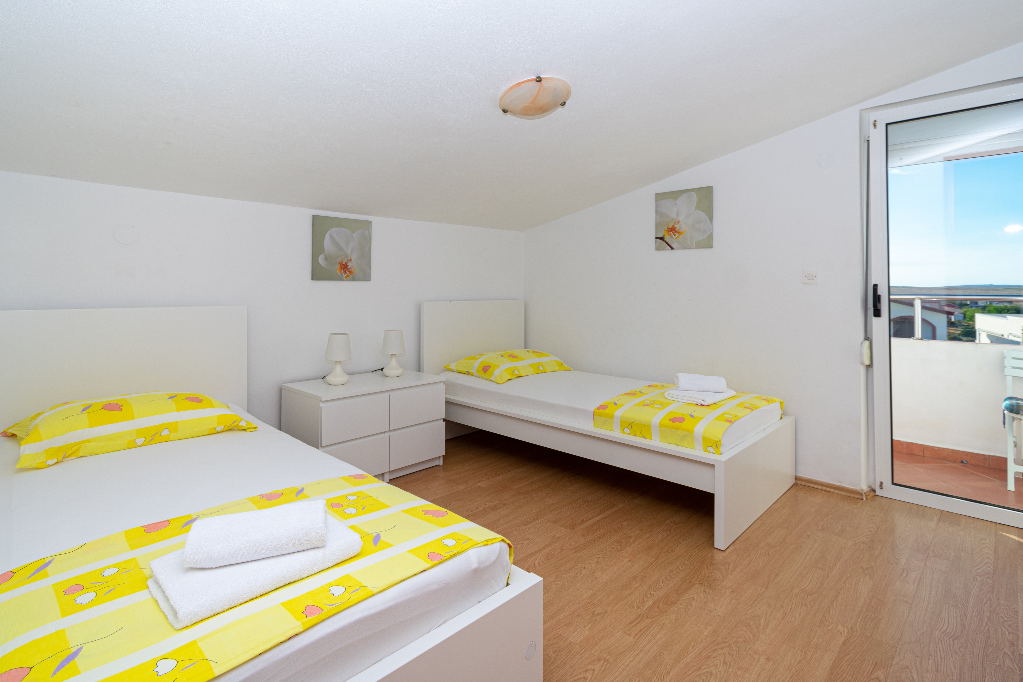 Two bedroom apartment with balcony and sea view Ražanac, Zadar  A-a