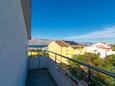 Ražanac, Balkon 2 in folgender Unterkunftsart apartment, mit Meerblick und WiFi.