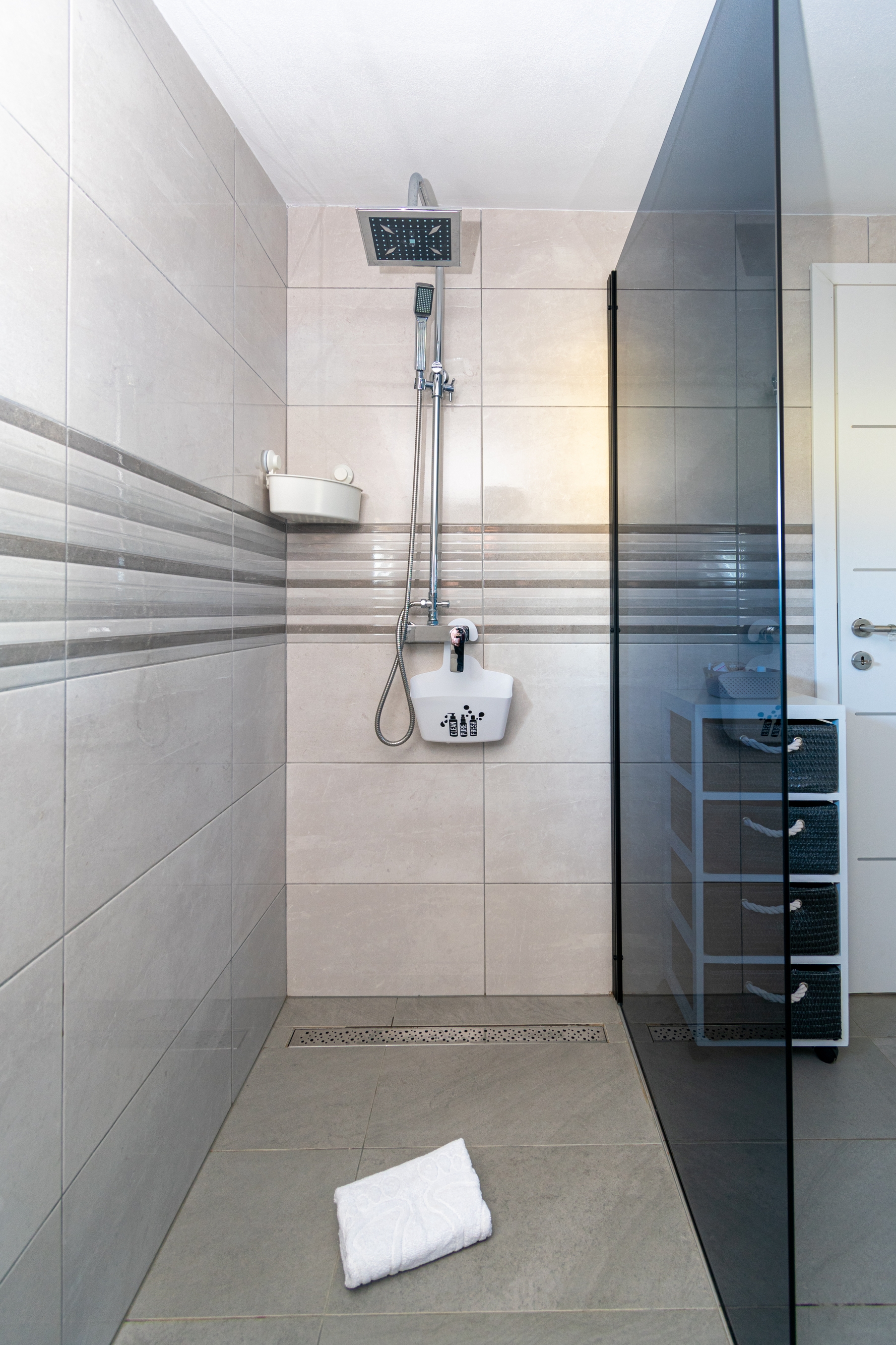 One bedroom apartment with balcony and sea view Ražanac, Zadar  A-c