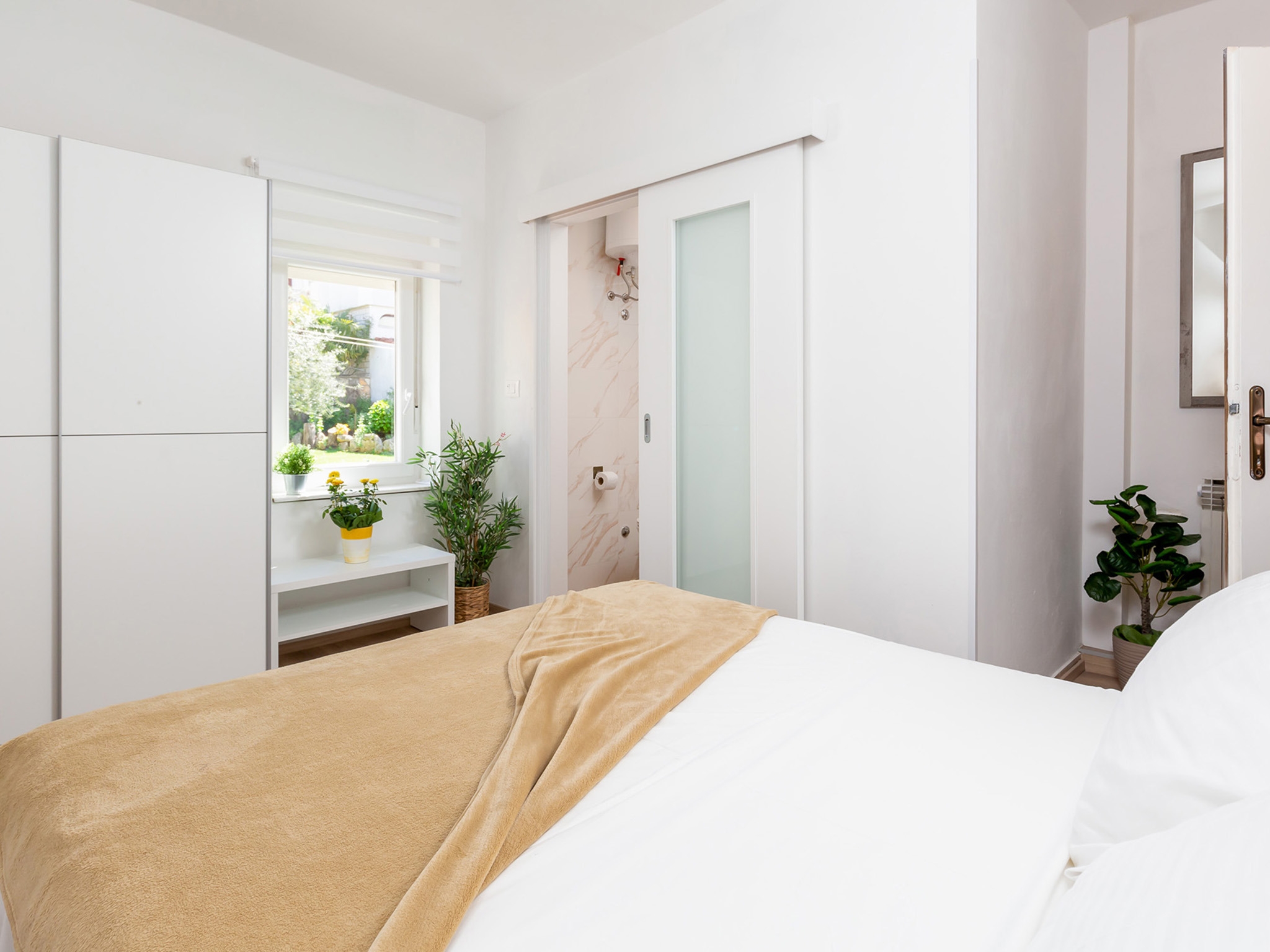 Three bedroom apartment with terrace Poreč  A-a