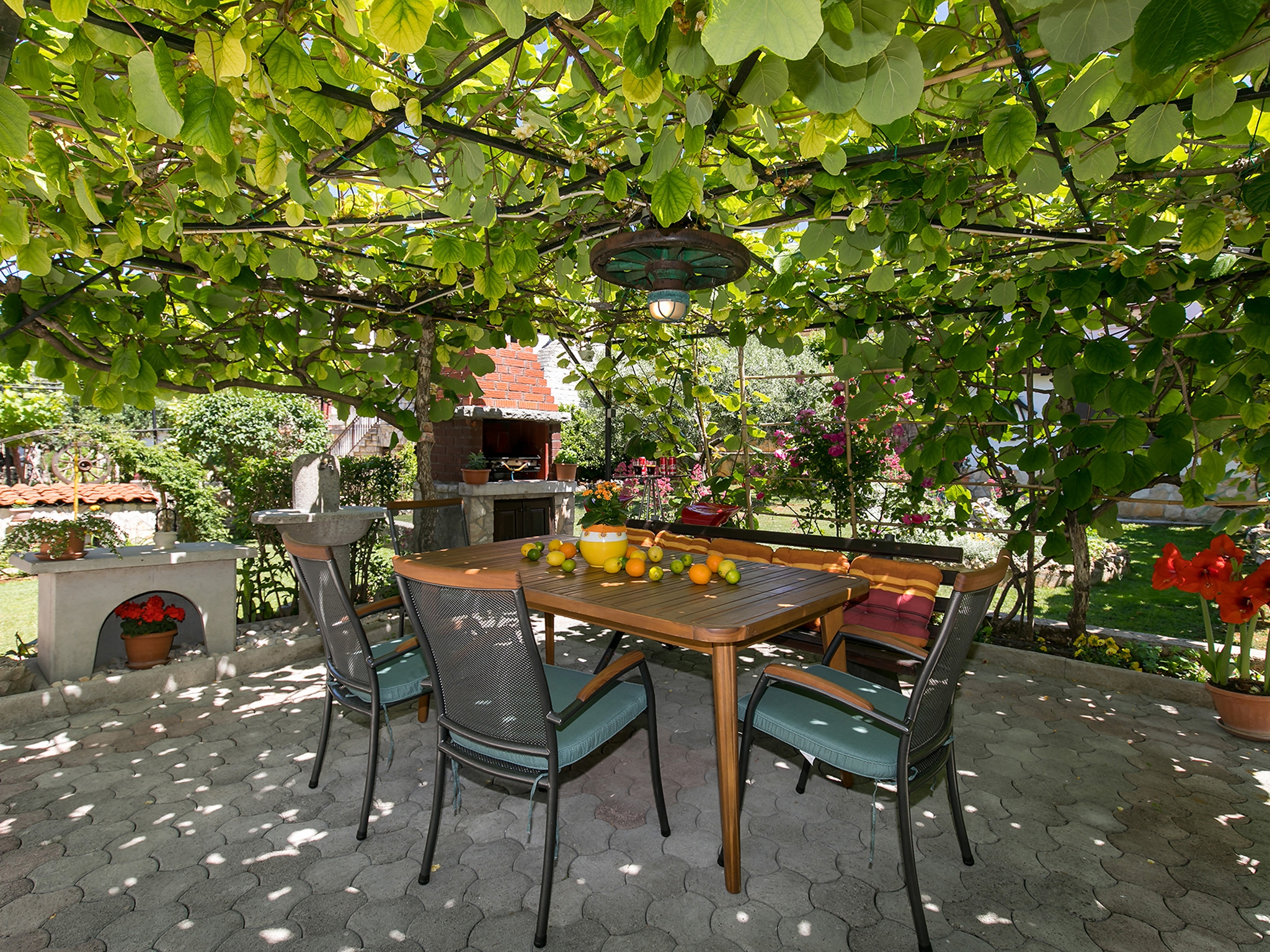 Three bedroom apartment with terrace Poreč  A-a