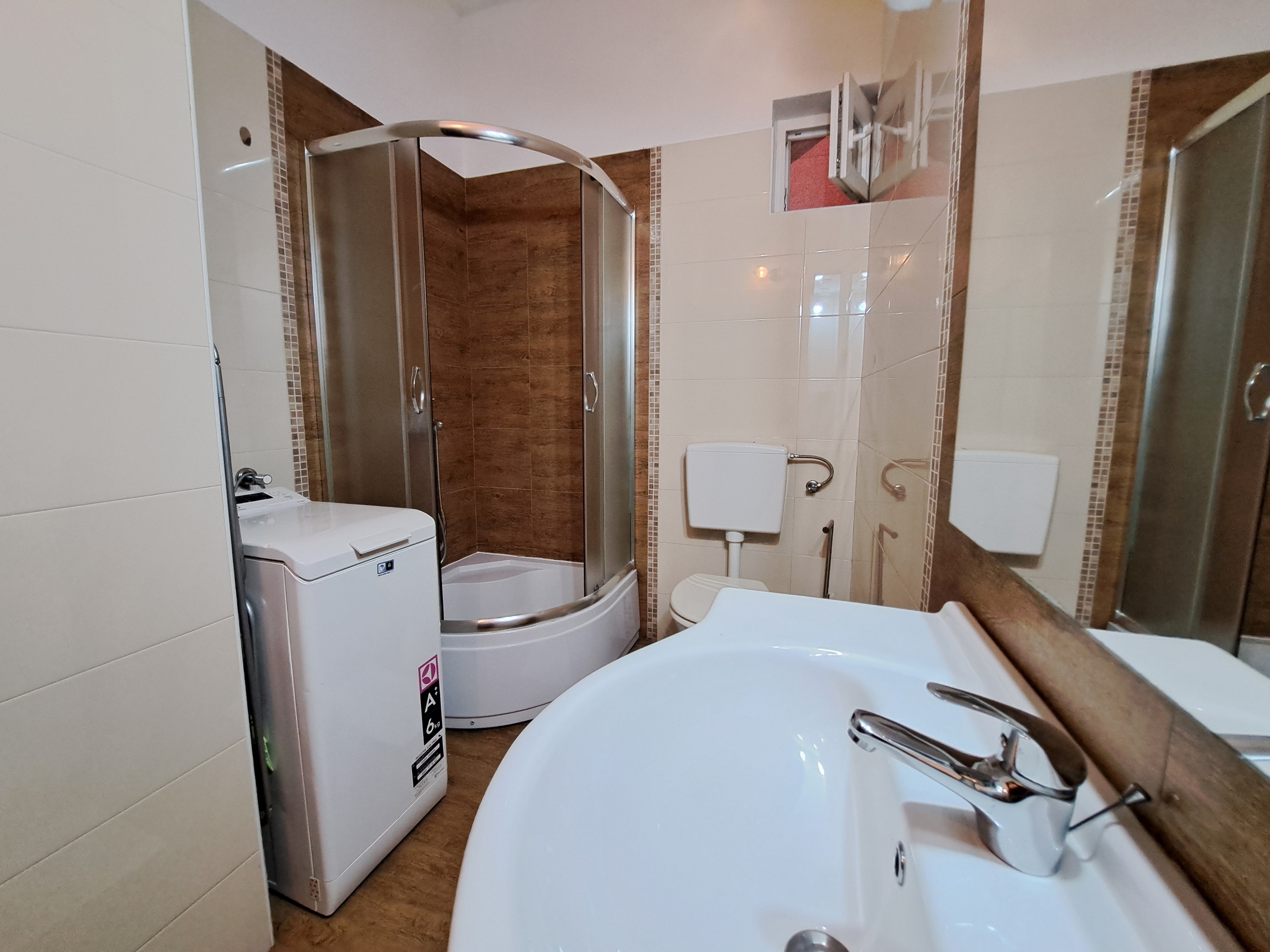 One bedroom apartment with terrace Fiorini, Novigrad  A-c