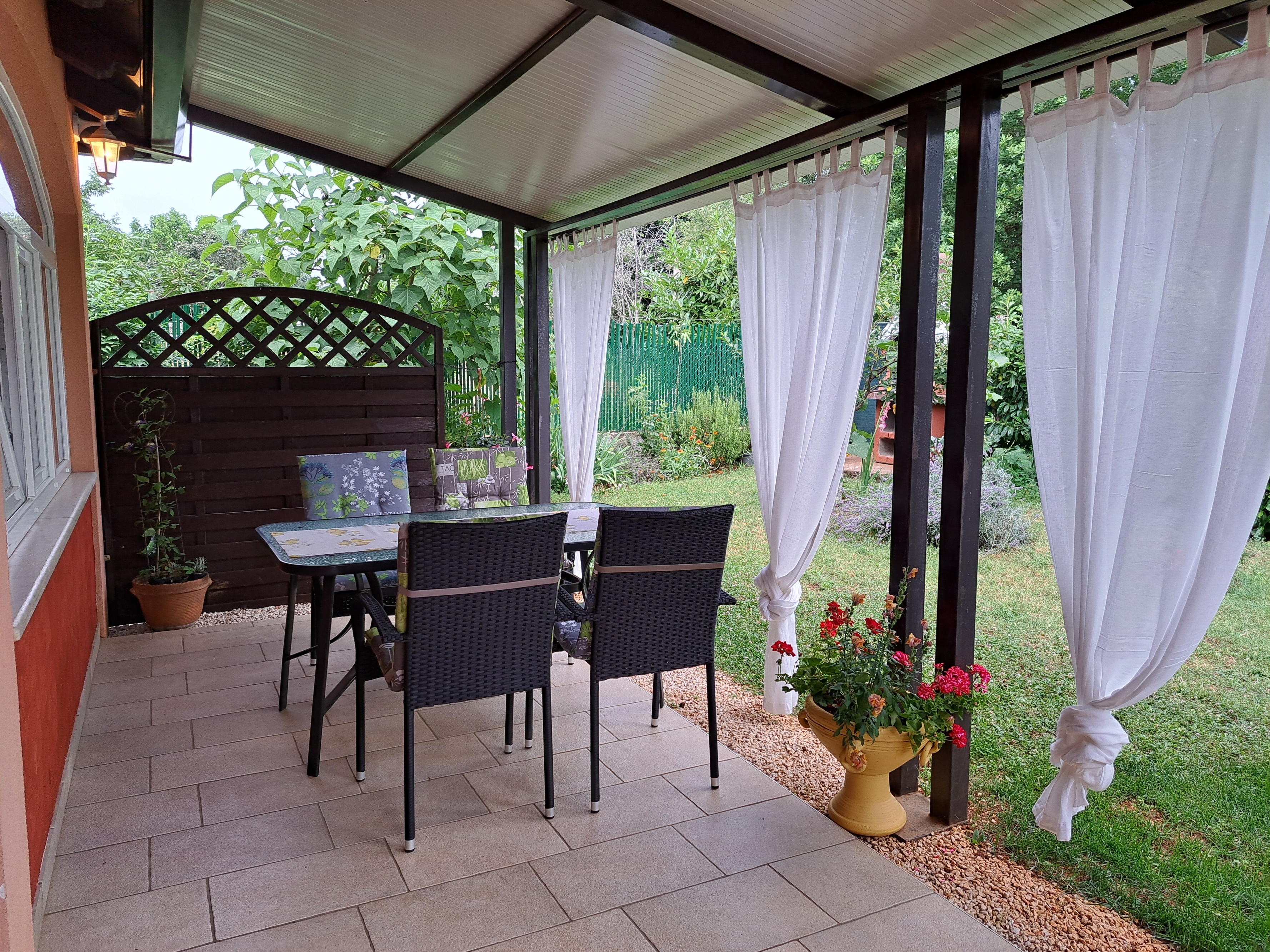 One bedroom apartment with terrace Fiorini, Novigrad (A-6926-c) One bedroom apartment with terrace Fiorini, Novigrad (A-6926-c)