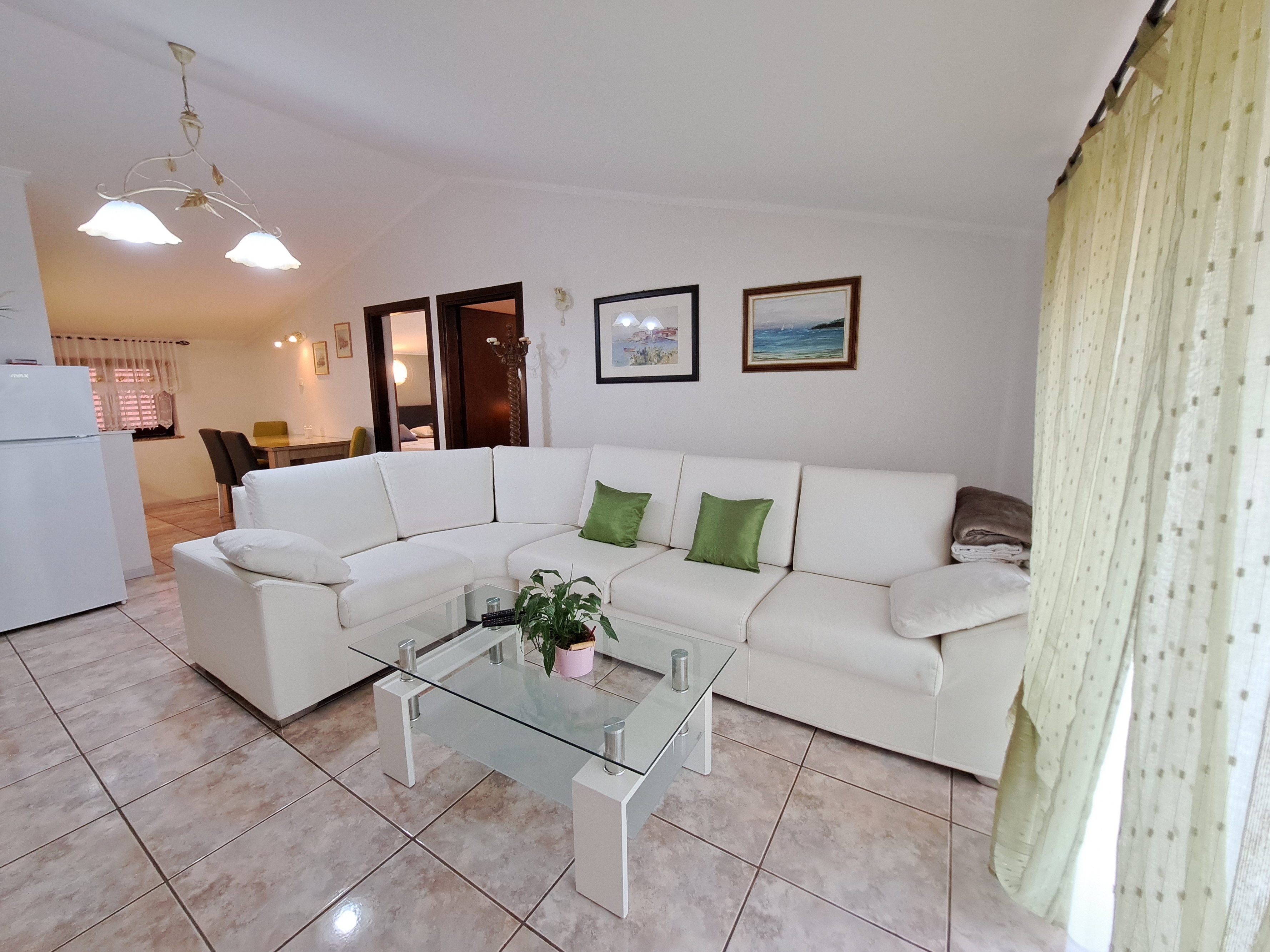 Two bedroom apartment with terrace Fiorini, Novigrad (A-6926-d) Two bedroom apartment with terrace Fiorini, Novigrad (A-6926-d)