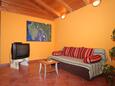 Living room Vrsar, Living room in the studio-apartment, dopusteni kucni ljubimci i WIFI.