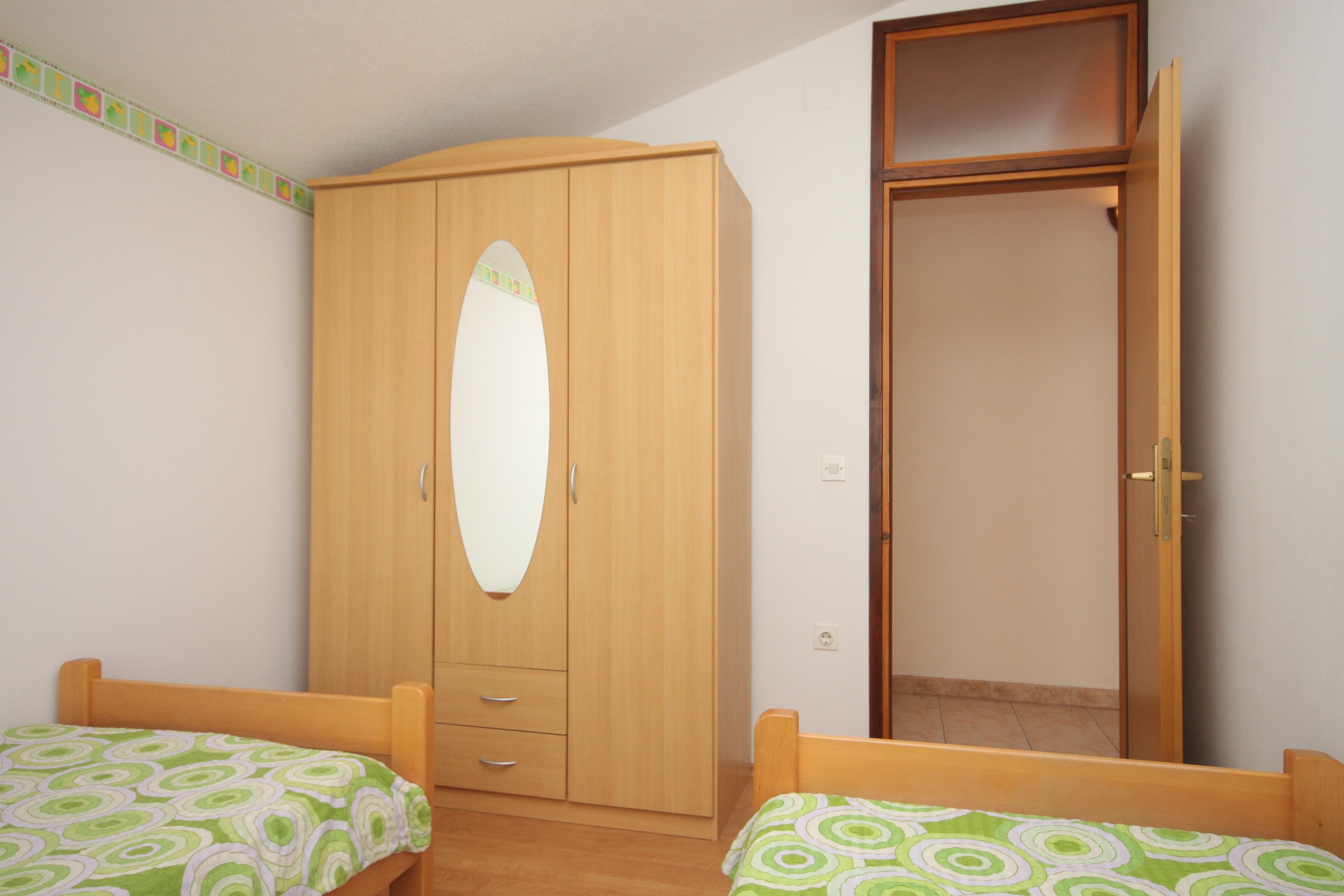 Three bedroom apartment with terrace Umag  A-a