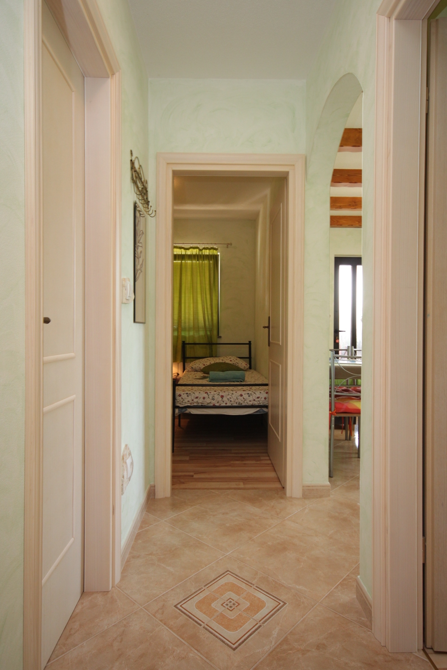 Two bedroom apartment with terrace Umag  A-b
