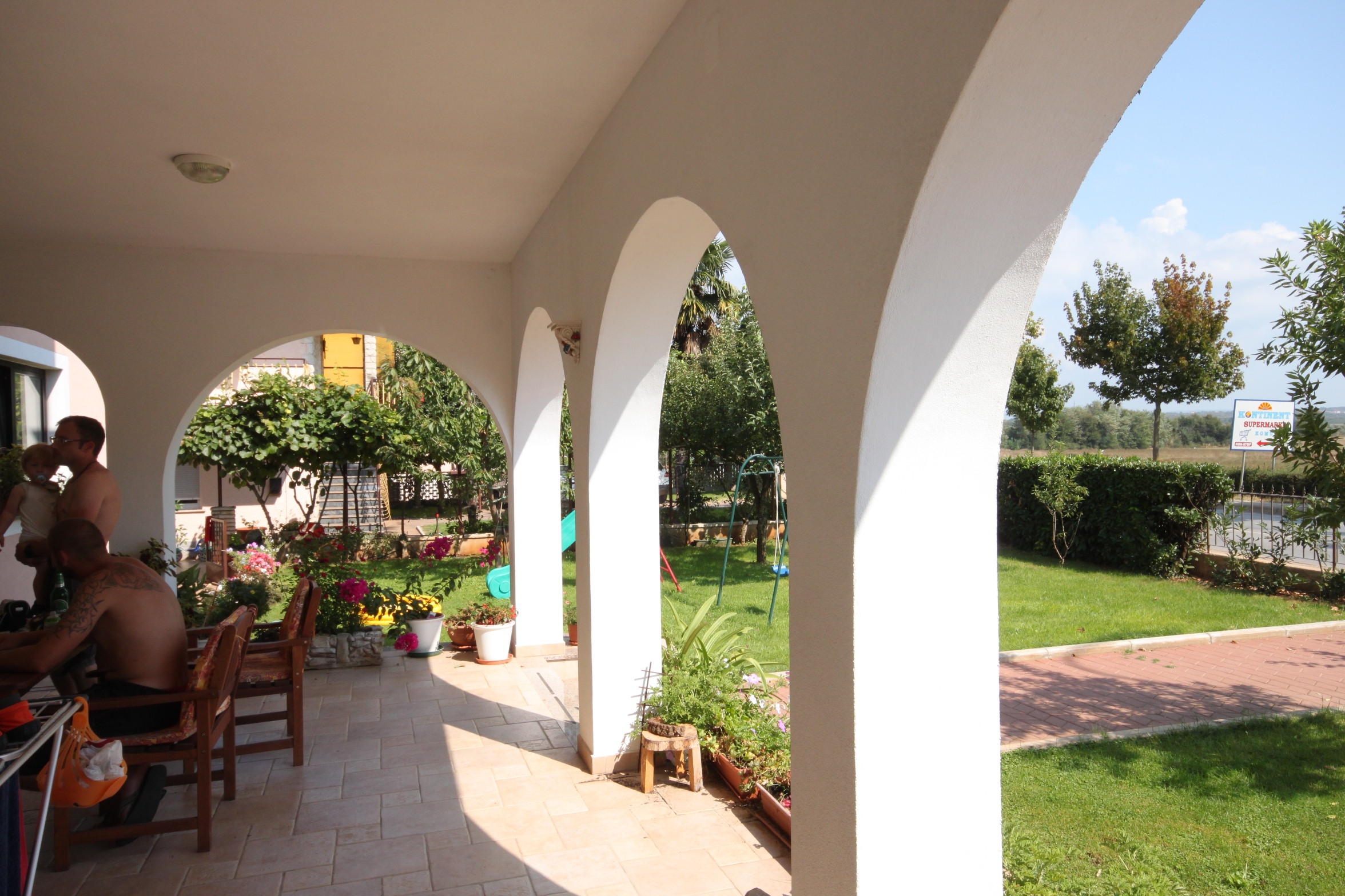 Two bedroom apartment with terrace Umag  A-b