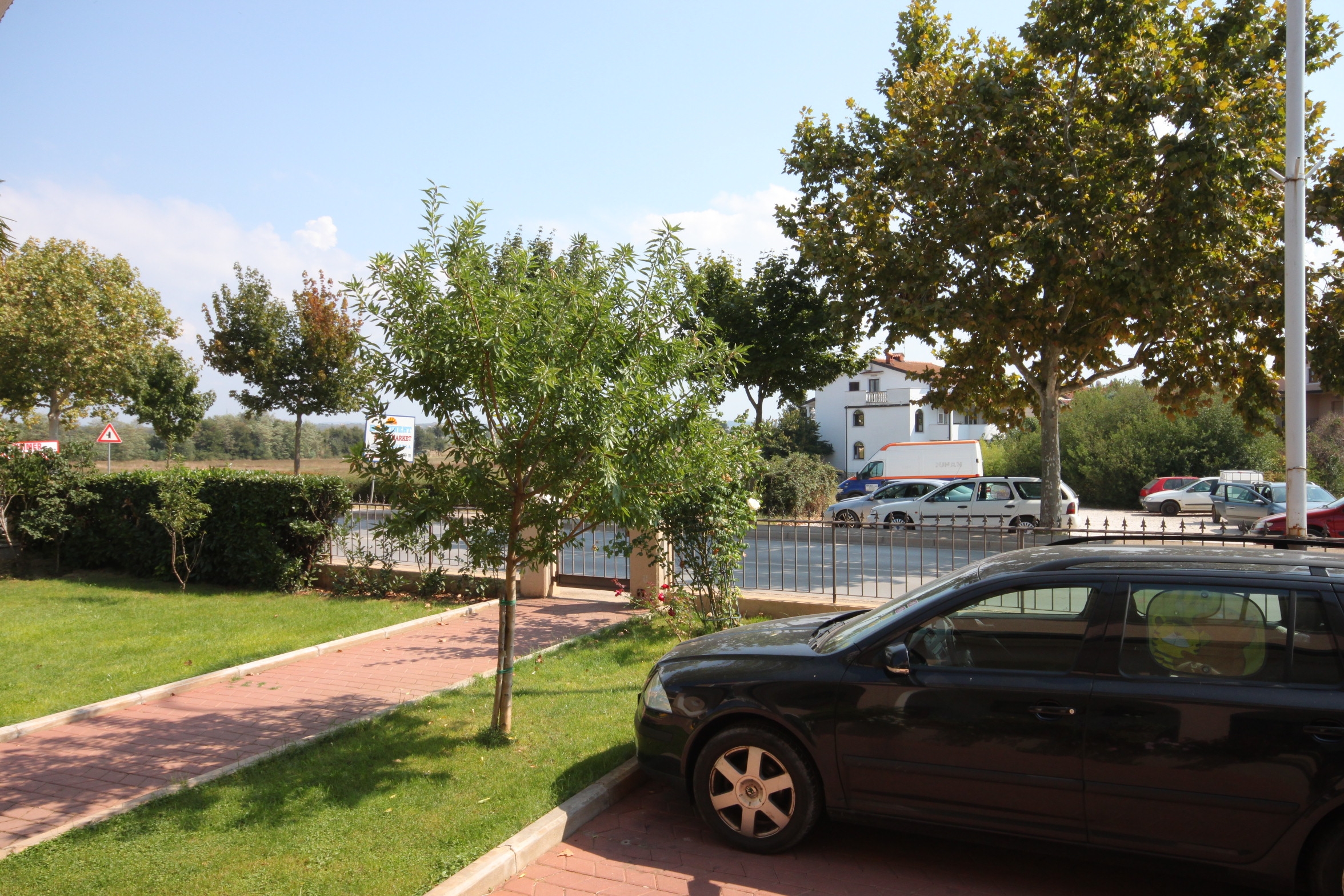 Two bedroom apartment with terrace Umag  A-b