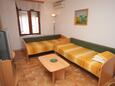 Living room Umag, Living room in the apartment, dostupna klima i WIFI.