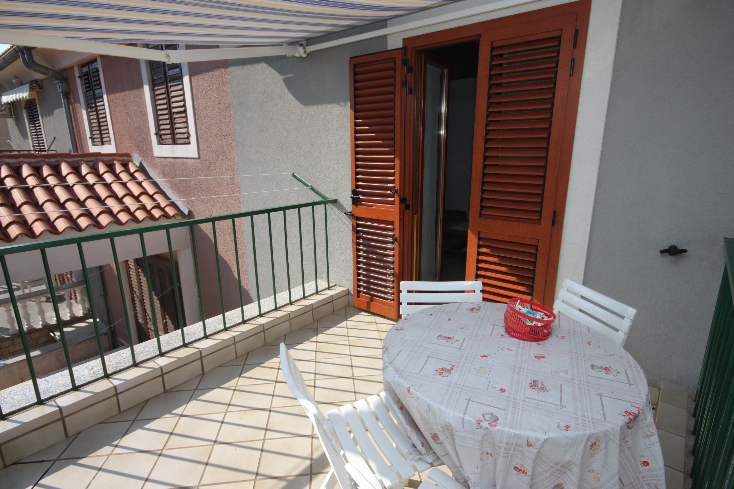 Two bedroom apartment with terrace Umag  A-a