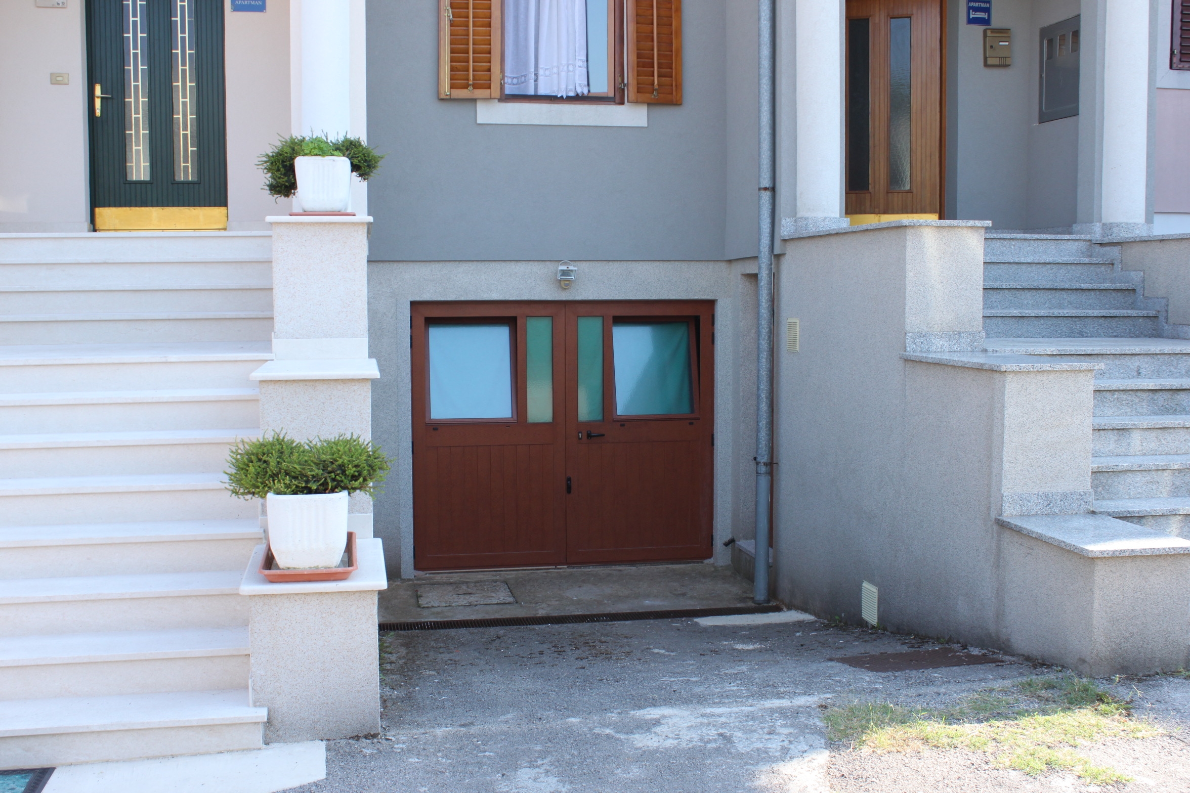 Two bedroom apartment with terrace Umag  A-b