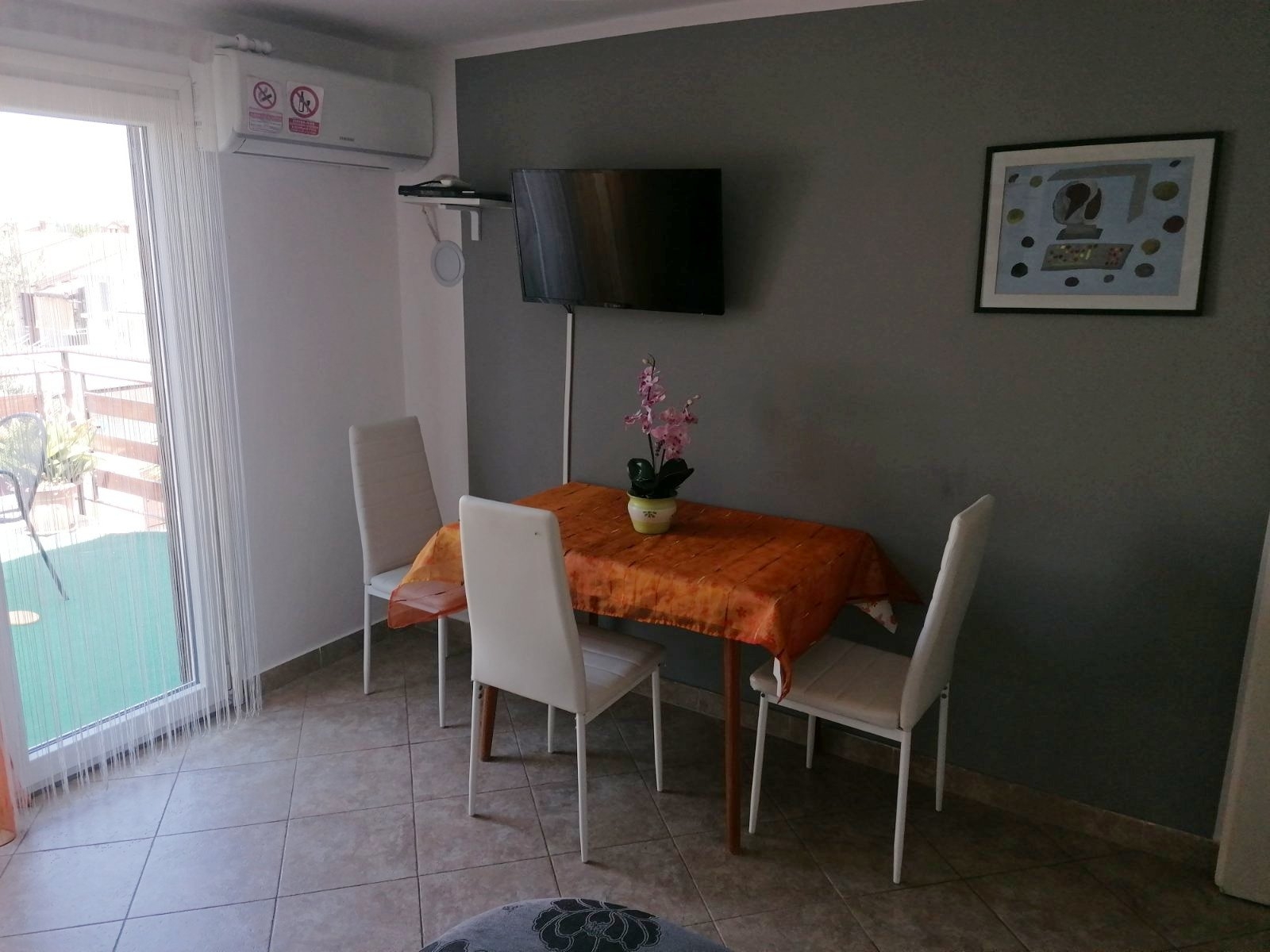 One bedroom apartment with terrace Dajla, Novigrad (A-6935-a)