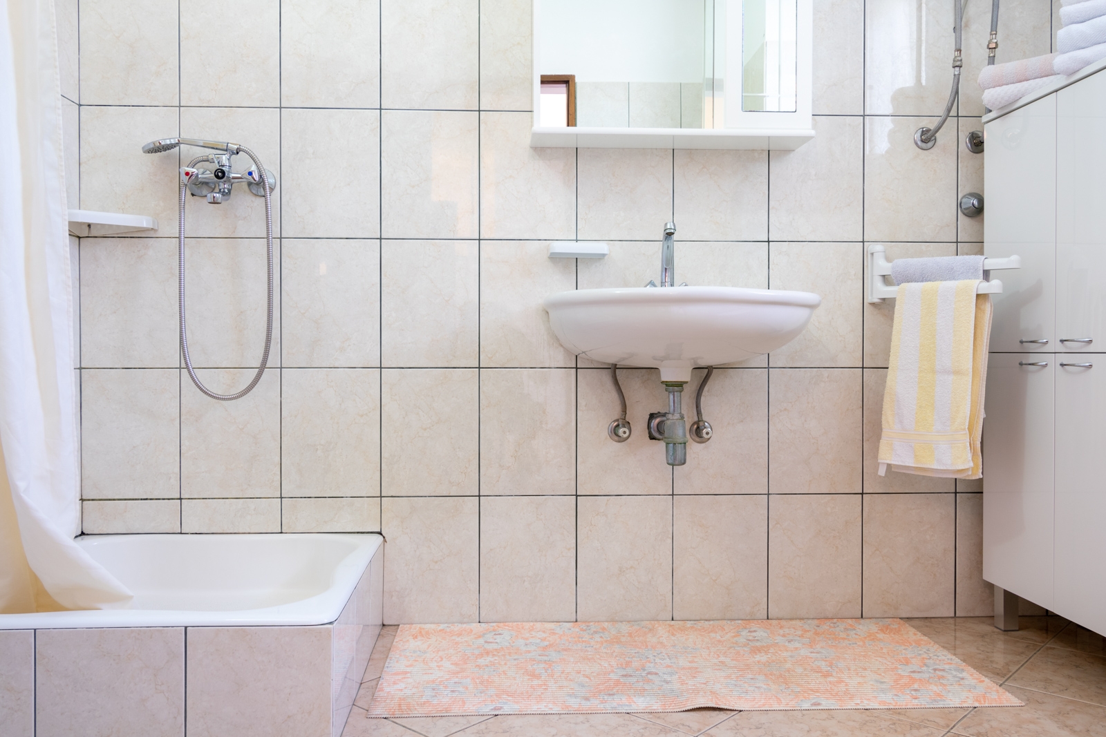 Dvosobni apartman s balkonom Pašman  A-c