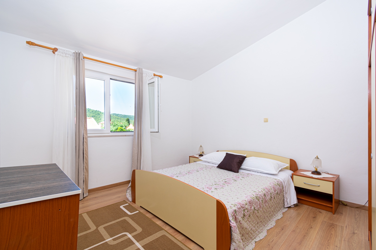 Dvosobni apartman s balkonom Pašman  A-c