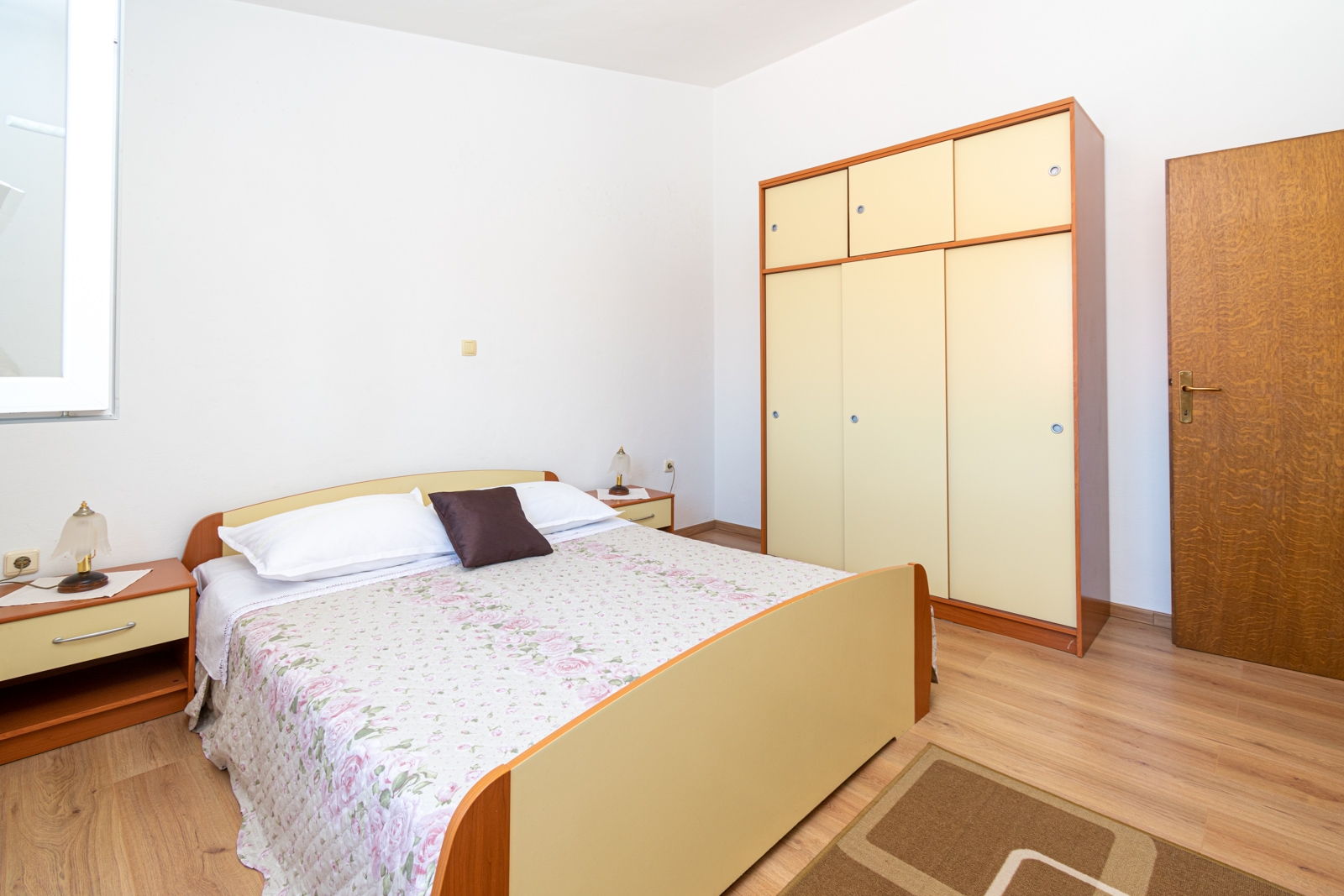 Dvosobni apartman s balkonom Pašman  A-c