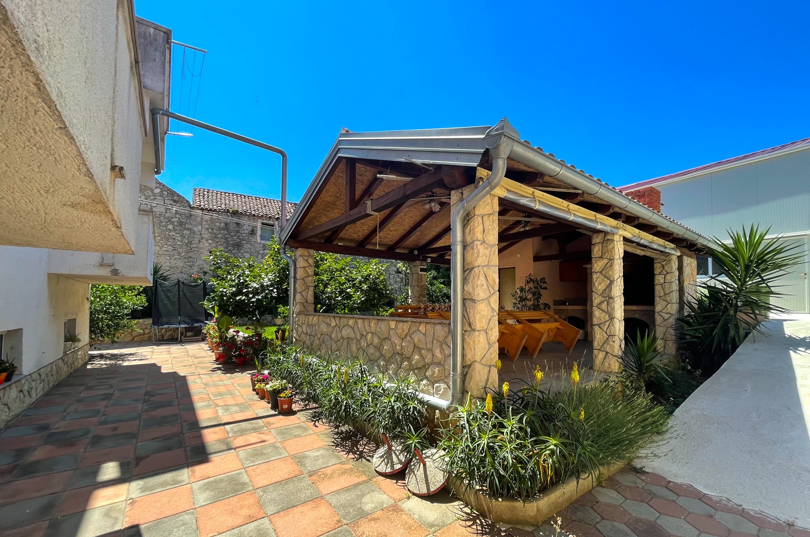 Dvosobni apartman s balkonom Pašman  A-c