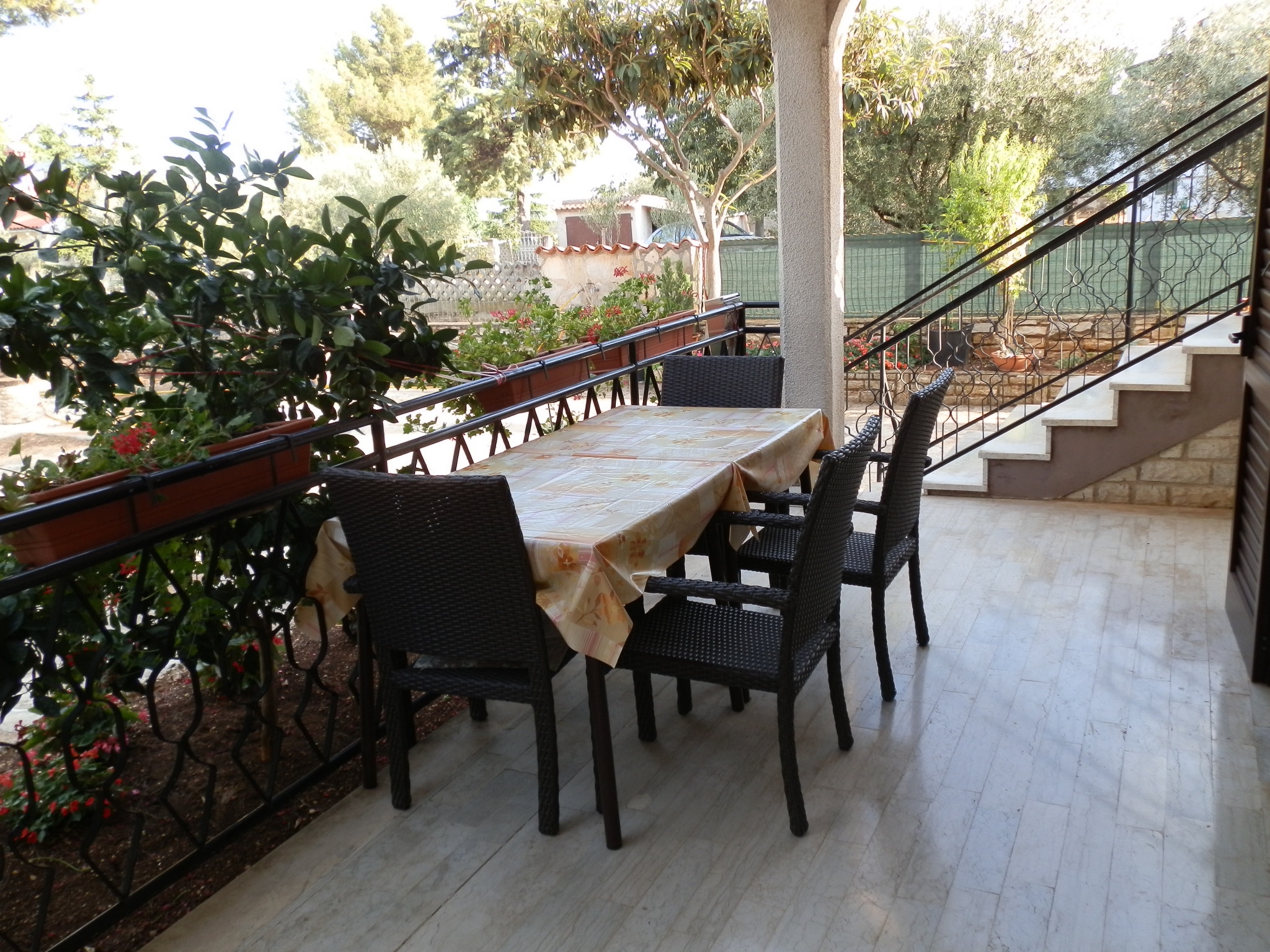 Dvosobni apartman s terasom Tar, Poreč  A-a