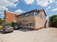 Hébergement Tar, Poreč, Hébergement 6948 - Appartement avec une plage de galets.