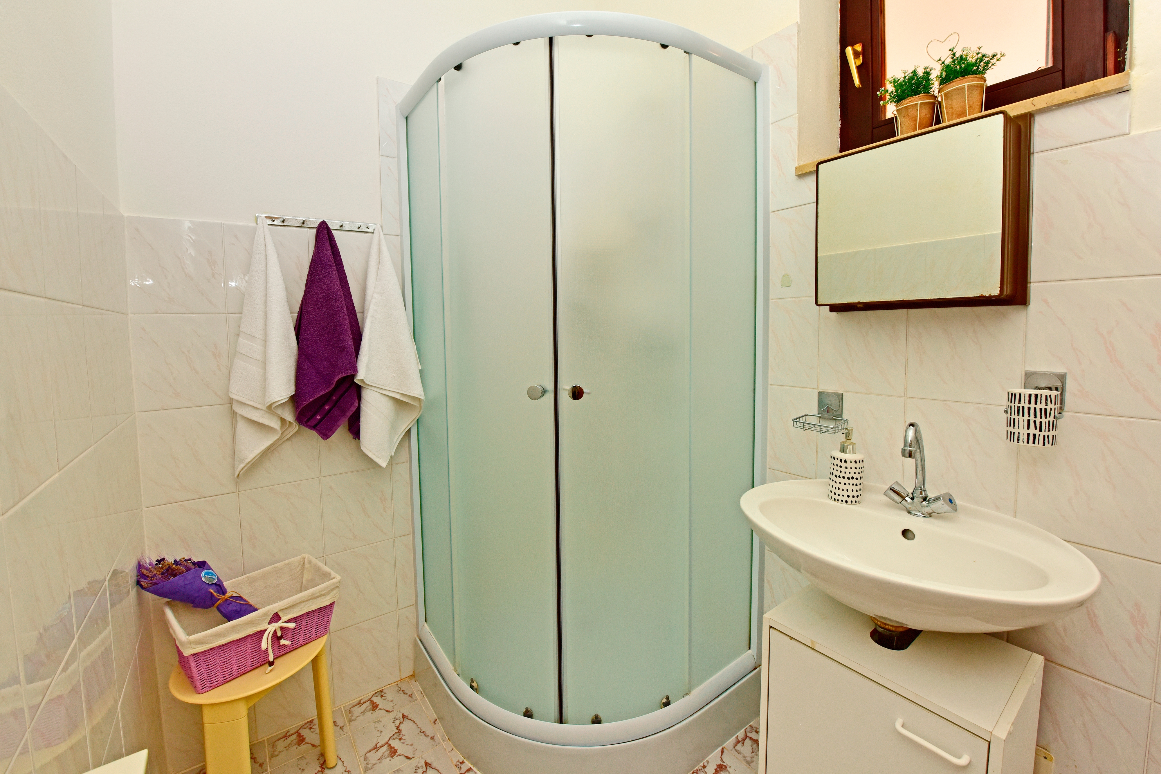 One bedroom apartment with balcony Novigrad  A-b
