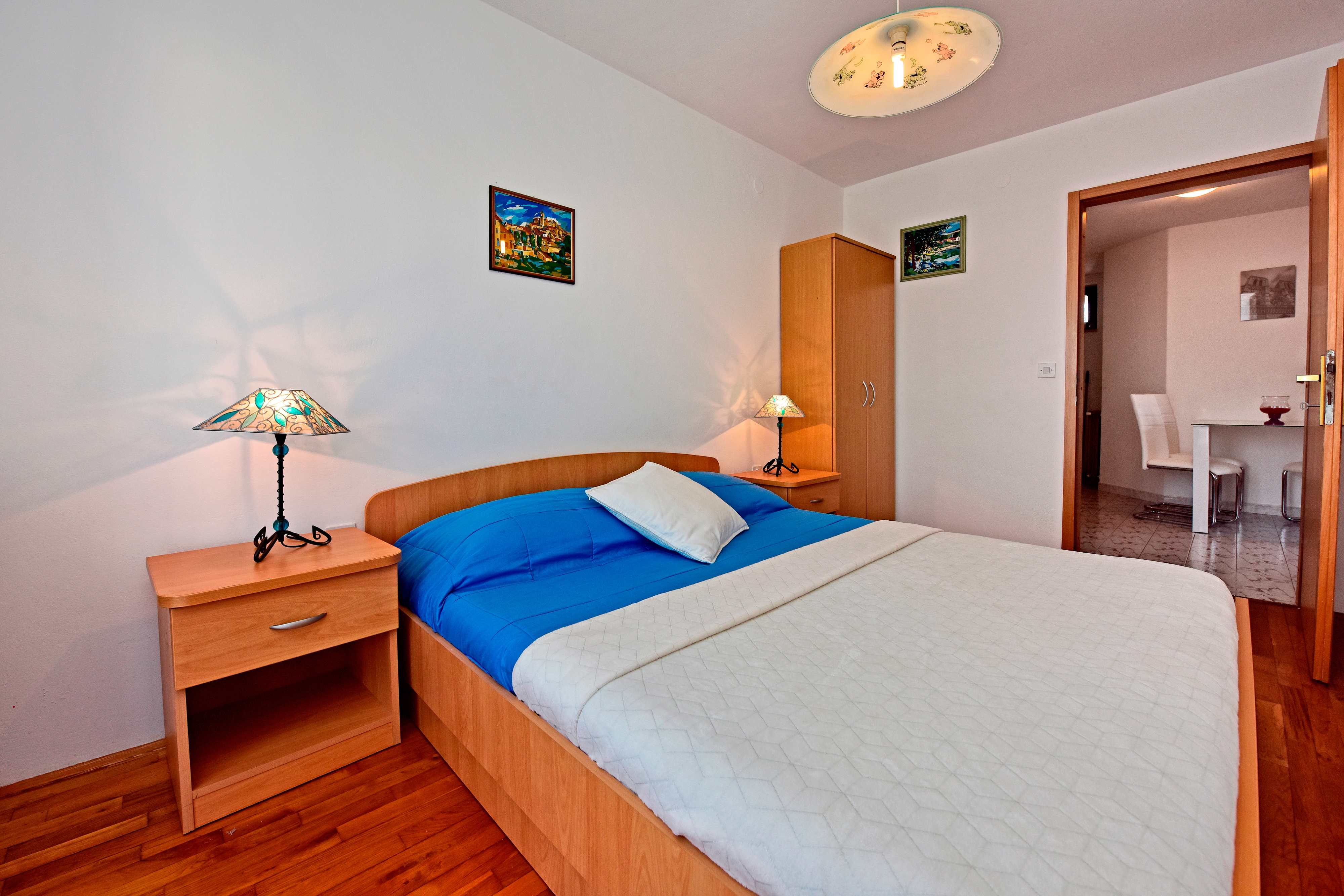 Two bedroom apartment with balcony Novigrad  A-c
