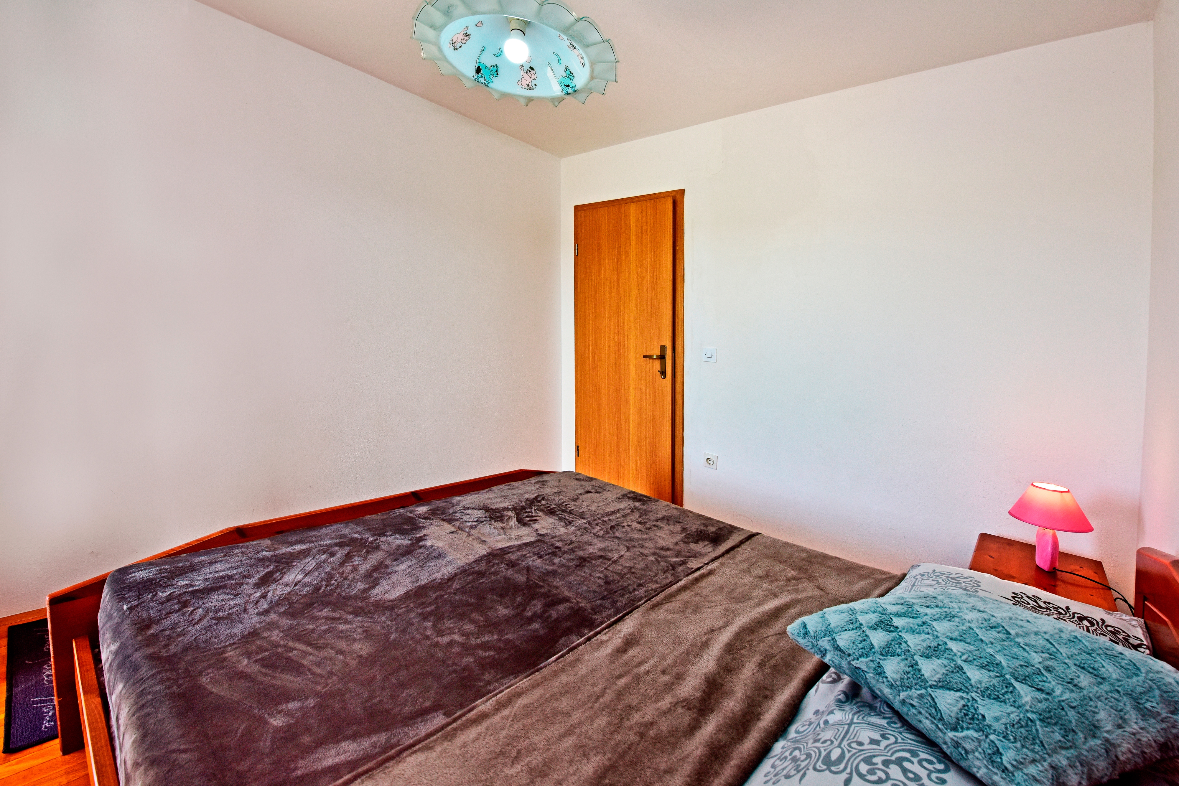Two bedroom apartment with terrace Novigrad  A-g